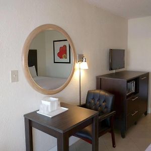 Deluxe Queen Room Two Queen Beds